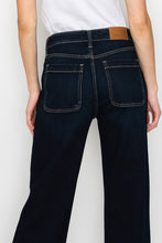 Load image into Gallery viewer, HIGH RISE MODERN WIDE JEANS
