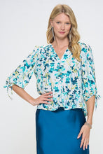 Load image into Gallery viewer, Flower Print V neck Top
