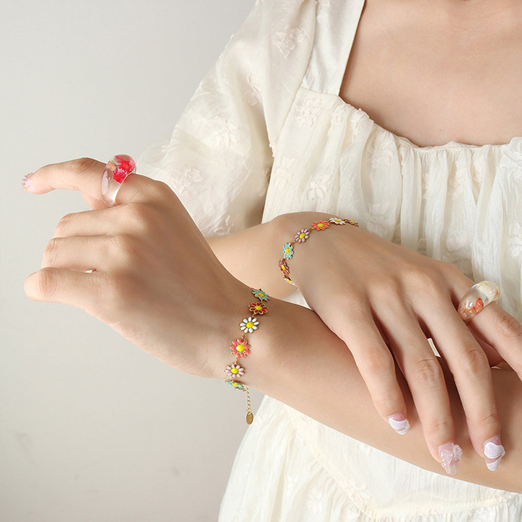 Dainty Floral Bracelet