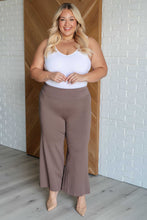 Load image into Gallery viewer, Magic Wide Leg Crop Pants in Dark Mocha
