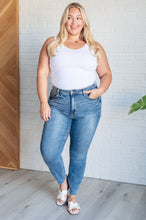 Load image into Gallery viewer, Nicole Tummy Control Skinny Jeans in Vintage Wash
