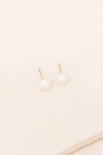 Load image into Gallery viewer, Flawless Pearl Stud Earrings- Small
