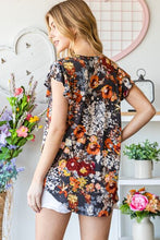 Load image into Gallery viewer, Ruffled Floral Blouse
