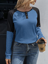 Load image into Gallery viewer, Contrast Raglan Sleeve Top
