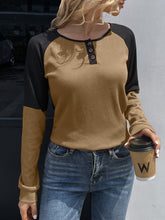 Load image into Gallery viewer, Contrast Raglan Sleeve Top
