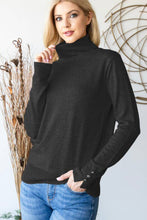 Load image into Gallery viewer, Turtleneck Sweater LP132
