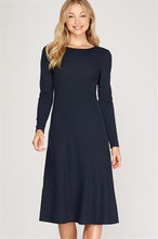 Load image into Gallery viewer, Nikki Knit Midi Dress
